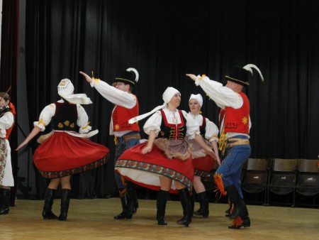 Vystoupení na besedě pro seniory v Šumicích 22.3. 2014
